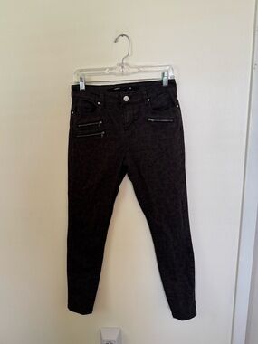 Skinny Jeans with Subtle Leopard Print and Zip Details - Harper - size 28